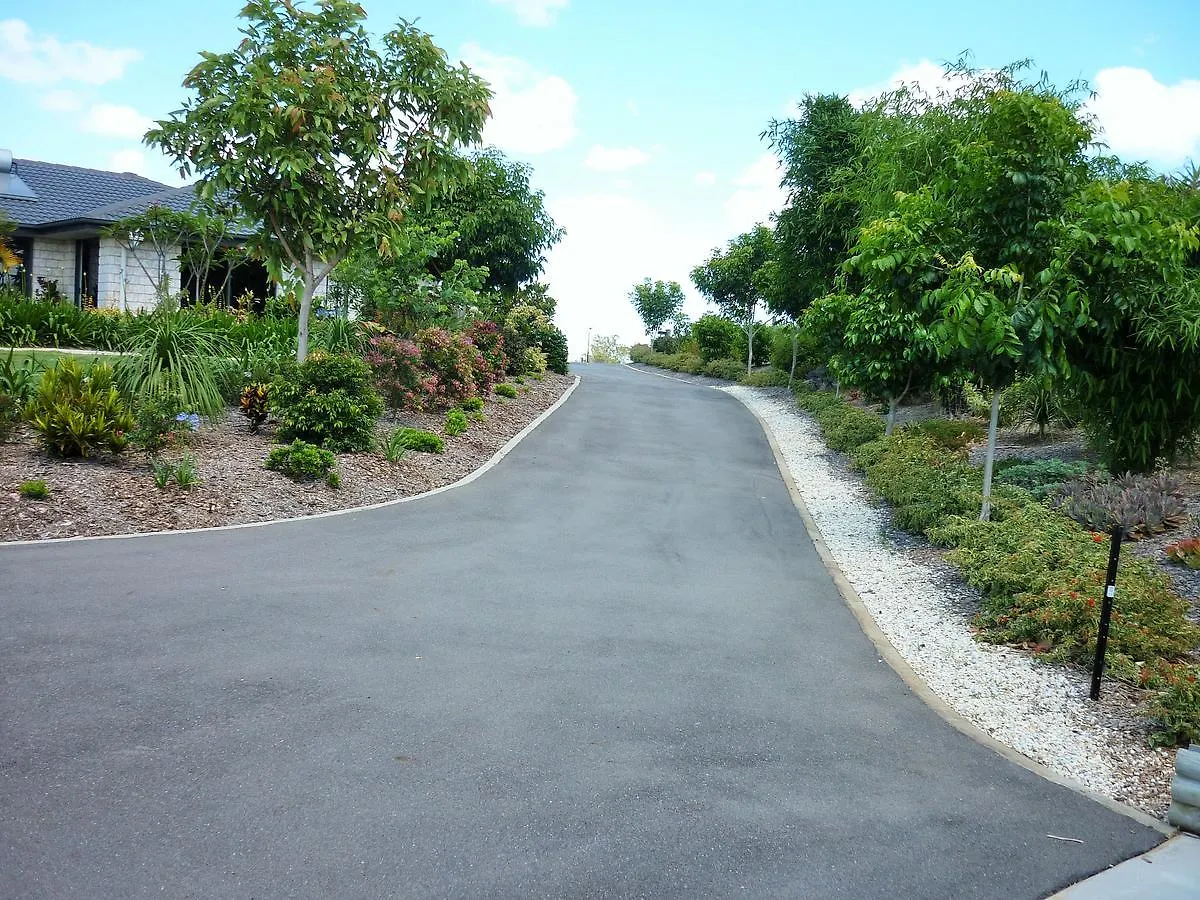 Willowbank Drive Bed & Breakfast Australia